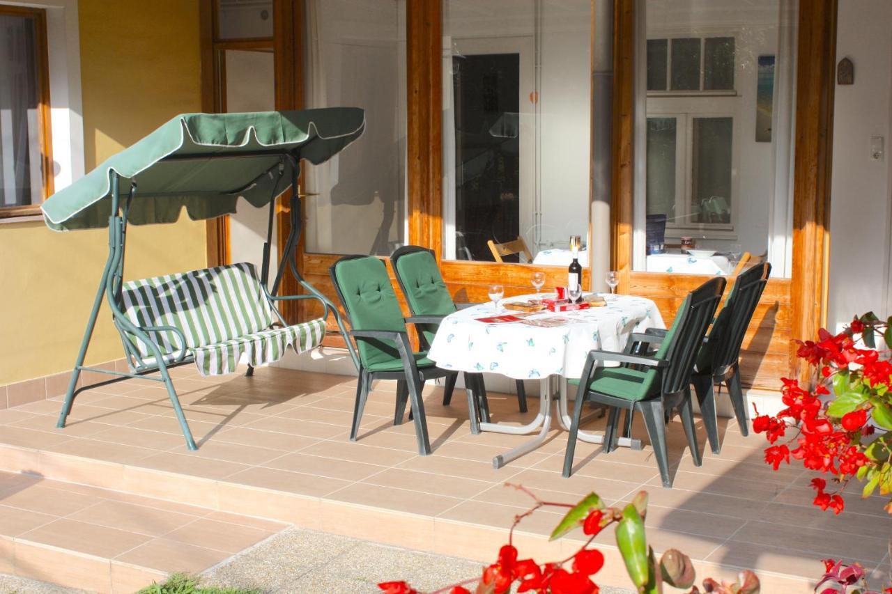 Aranylaz Vendeghaz Apartment Visegrád Екстериор снимка