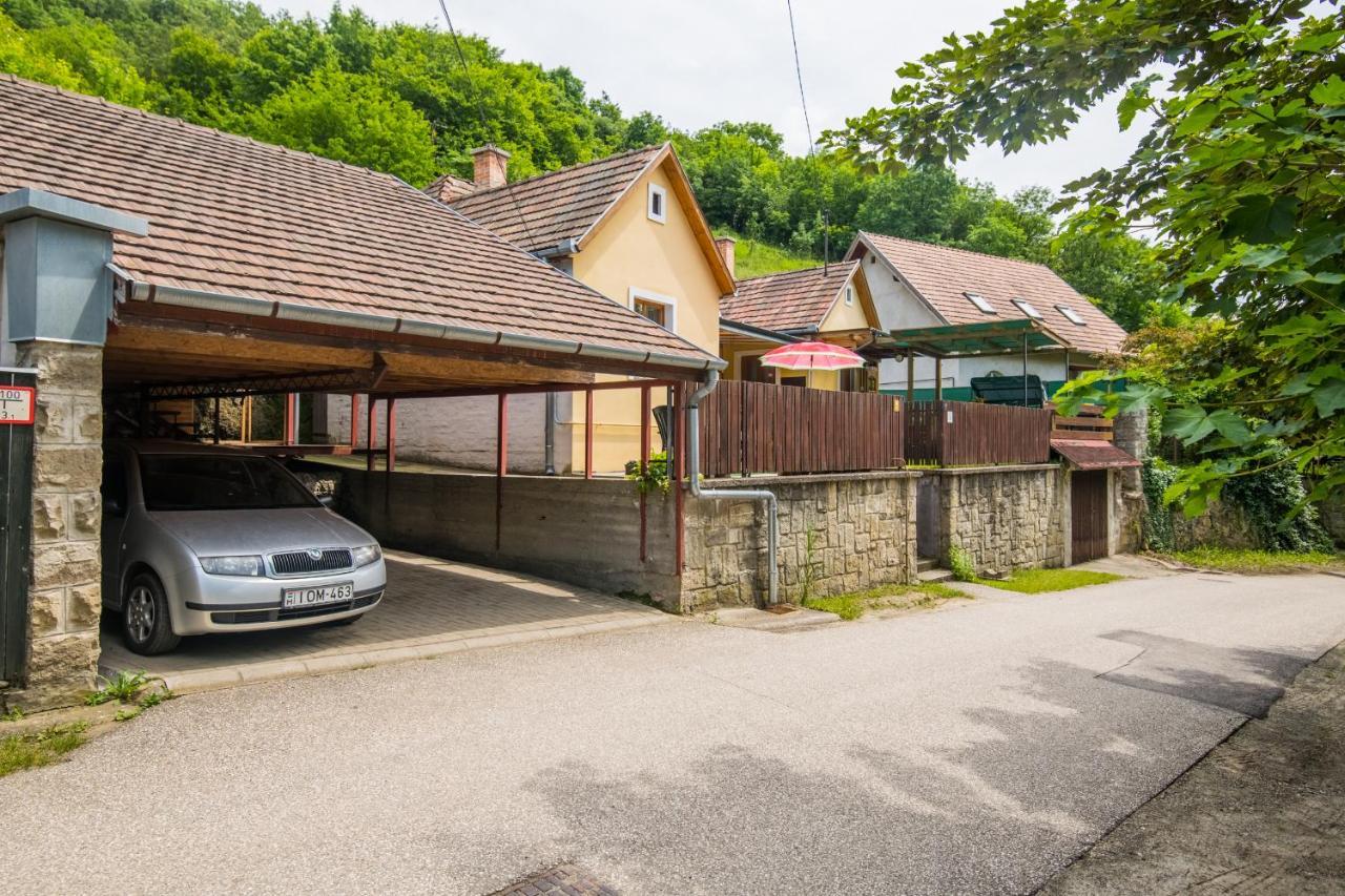 Aranylaz Vendeghaz Apartment Visegrád Екстериор снимка