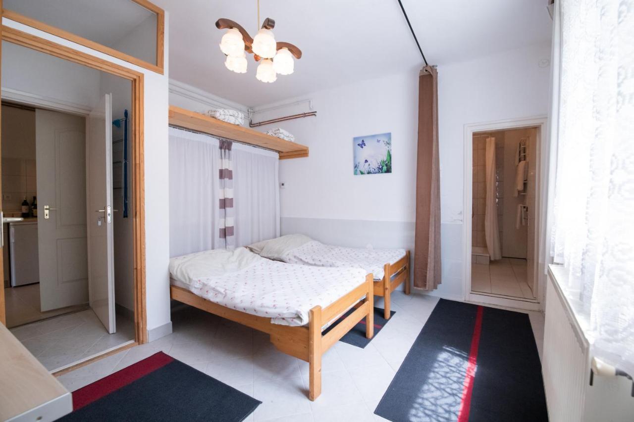 Aranylaz Vendeghaz Apartment Visegrád Екстериор снимка